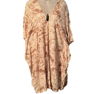 Adorable flowing tunic